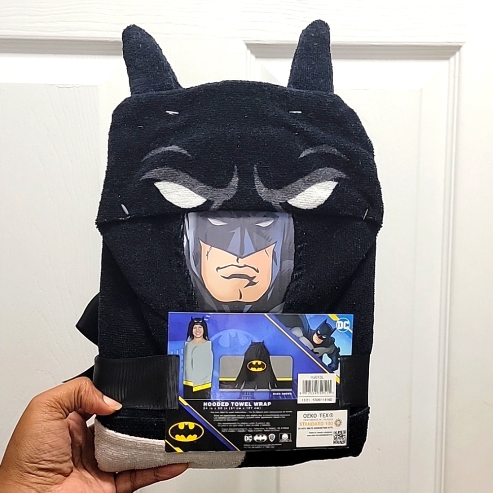 DC Comics Batman Hooded Towel Kids Terrycloth Bath Wrap 24"x 50" Bath Pool Beach